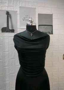 Chic Black Off-Shoulder Ruched Top