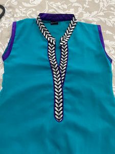 Ethnic Kurta Sleevless