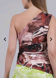 Abstract Print Top