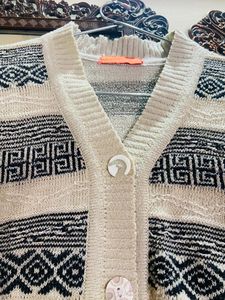Sweater For Women 🤍🩶