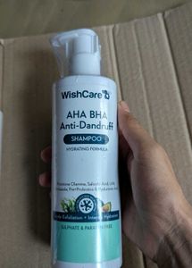 WishCare AHA BHA Anti-Dandruff Shampoo