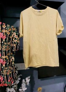 Set 2 Quality Tshirt &amp; Top