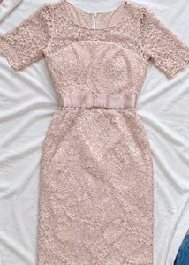 The Rose Elegance Lace Dress 🌸