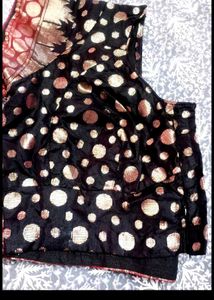 1new silk  purple saree and 2bliouse