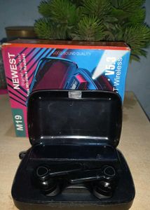 M19 TWS Bluetooth Earbuds (Check Defect)