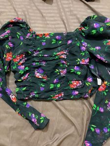 Chic Floral Puff Sleeve Top