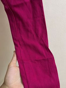 Solid Magenta Leggings With Bandhni Dupatta