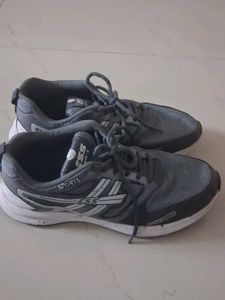 Men's Grey Sports Shoes