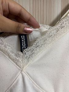 20 H&amp;M Lace Trimmed Detail Top