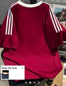Maroon Graphic T-Shirt