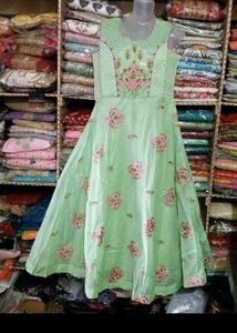 bust 38 Beautiful Green Floral Ethnic Gown
