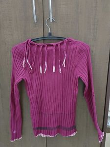 Ribbed Knit Top with Fringes