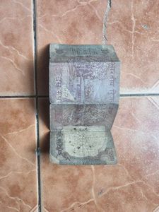 10 rs very old note