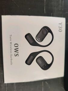 Wireless Earbuds with Charging Case