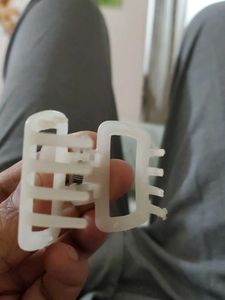 White Claw Hair Clip