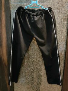 Kids 4-6 years Track Pants with White Stripe