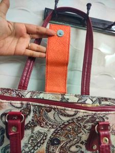 Leather Ladies Handbag (New)