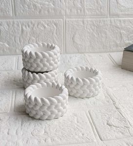Chunky Knit Design White candle holders