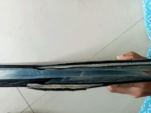 Black coin holder and note