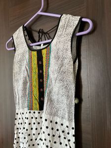 Printed Black and White Designer Ladies Dress Top