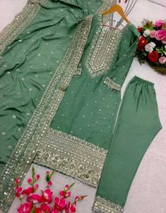 Elegant Green Kurta Set with Dupatta