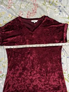 Crushed Velvet V-Neck Top