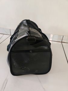 Duffle BAG 🛍️