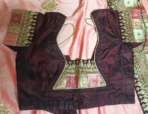 Elegant Peach Saree with Gold Embroidery