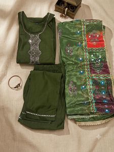 Elegant Embellished Kurta Set