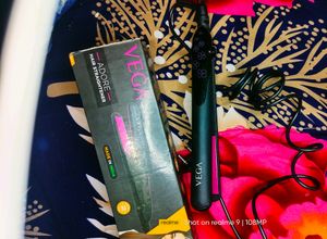 Vega Hair Straightener
