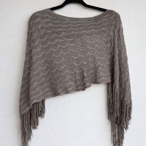 🧋Trendy Brown Knit Poncho Shawl with Fringe