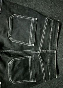 Stylish Black Cargo Jeans