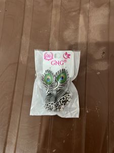 GNG Peacock Feather Jhumka Earrings