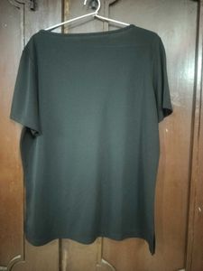 Stylish Black T-Shirt with Floral Embroidery