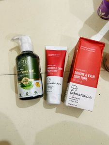 (Offer🔥)Lotus & DermaTouch Skincare Set