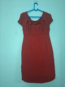 Chic Maroon Dress