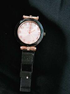 Elegant Silver Necklace &amp; Watch Set