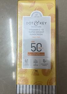 Dot & Key Vitamin C+E Sunscreen SPF 50