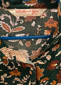 Beautiful Boho Floral Print Button-Up Shirt