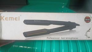 KEMEI Professional Hair Straightener