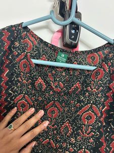Sleeveless Short Kurti