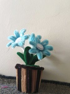 Cute Blue Pipe Cleaner Flower Pot