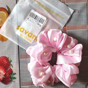 Savana pink pearl scrunchie XL size