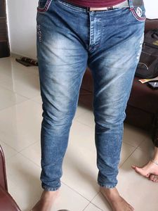 Stylish Blue Wash Slim Fit Jeans