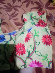 Embroidered Floral Blouse princess cut