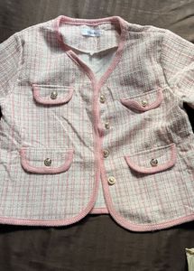 Chic Pink Tweed Cropped Jacket
