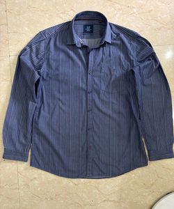 Louis Philippe Men’s Blue Striped Shirt
