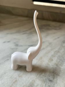 Ceramic Finger Ring Stand