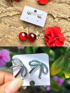 2 Earrings