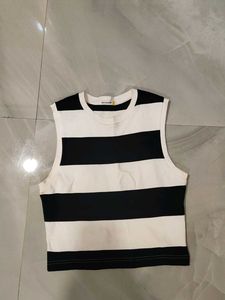 Striped Sleeveless Crop Top
